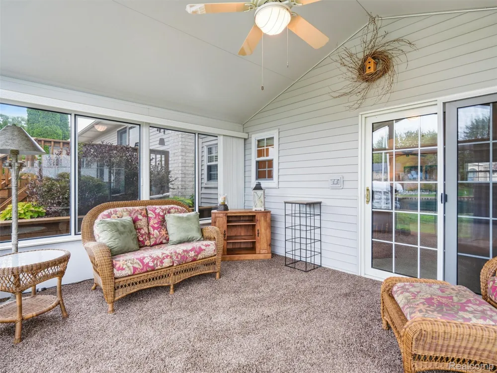 2504 Golden Shores Court Fenton Charter Township, MI 48430