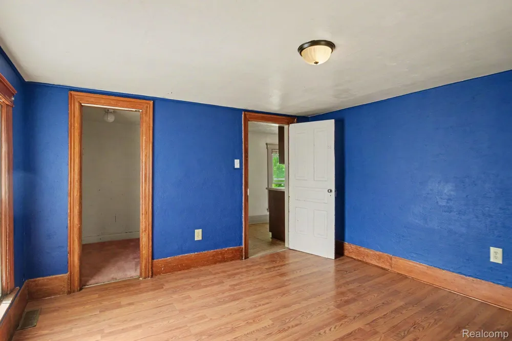 242 Elizabeth Street Marine City City, MI 48039