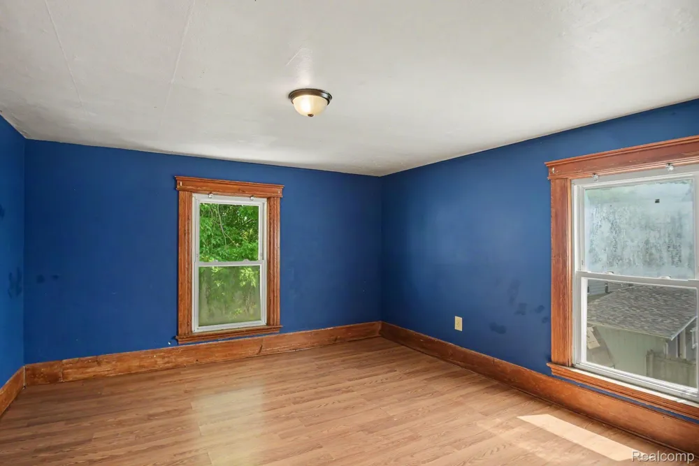 242 Elizabeth Street Marine City City, MI 48039