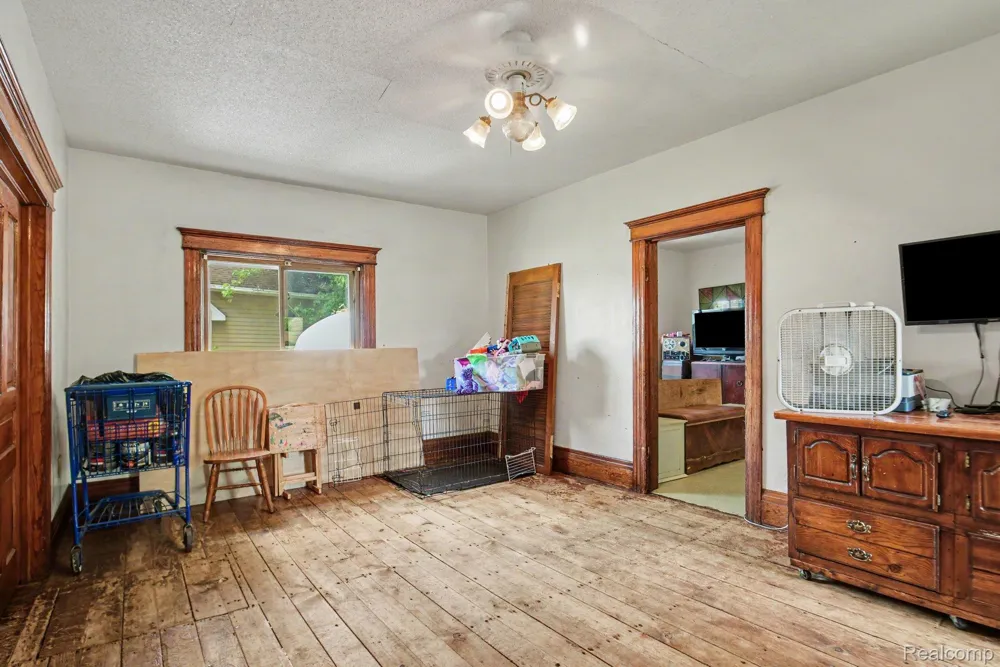 242 Elizabeth Street Marine City City, MI 48039
