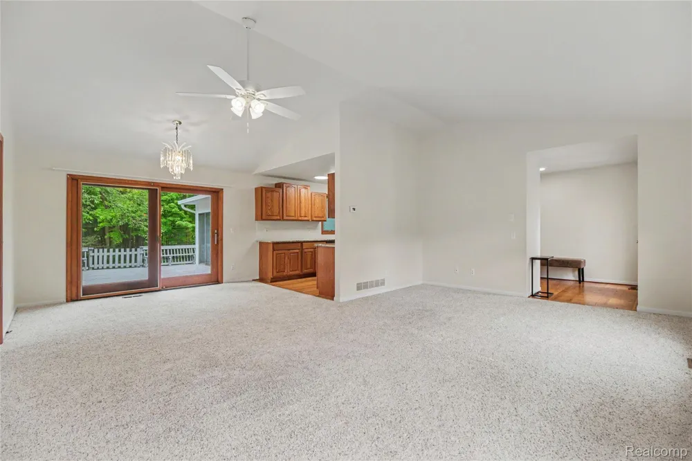 2240 Hidden Lake Trail Ortonville Village, MI 48462