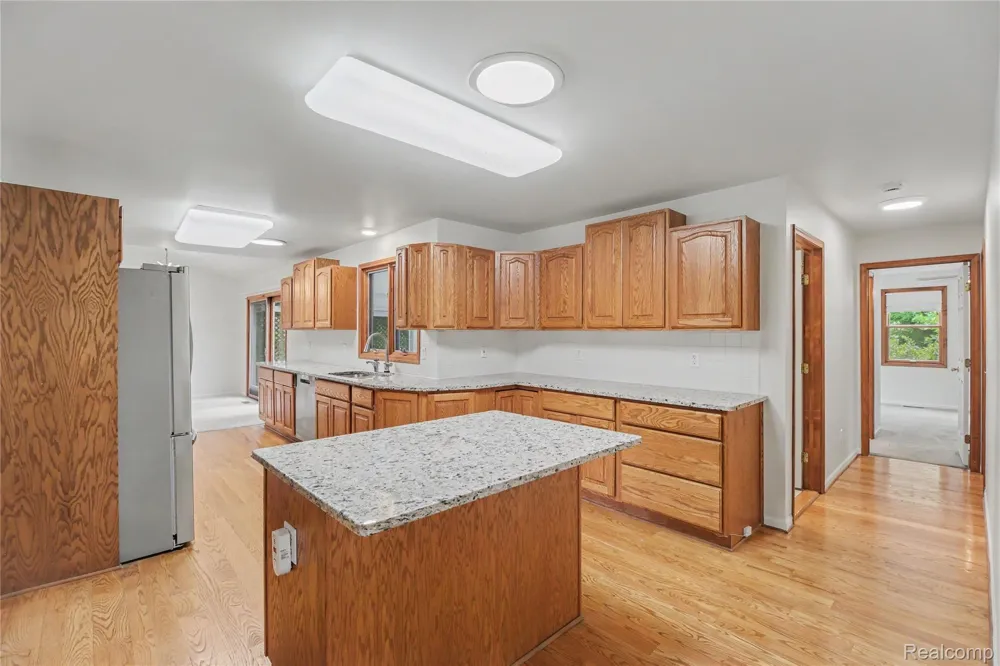 2240 Hidden Lake Trail Ortonville Village, MI 48462