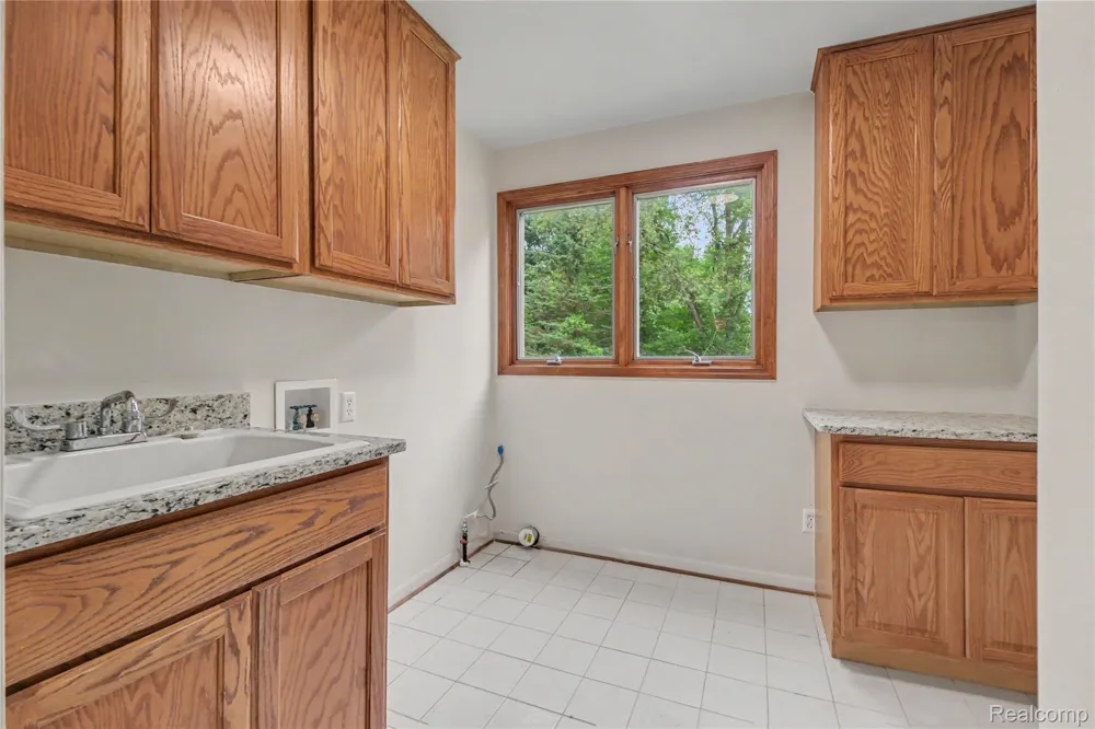 2240 Hidden Lake Trail Ortonville Village, MI 48462