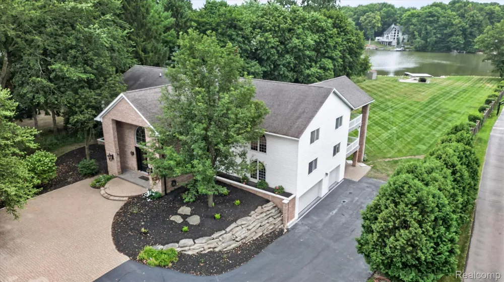 4132 Waterland Drive Hadley Township, MI 48455