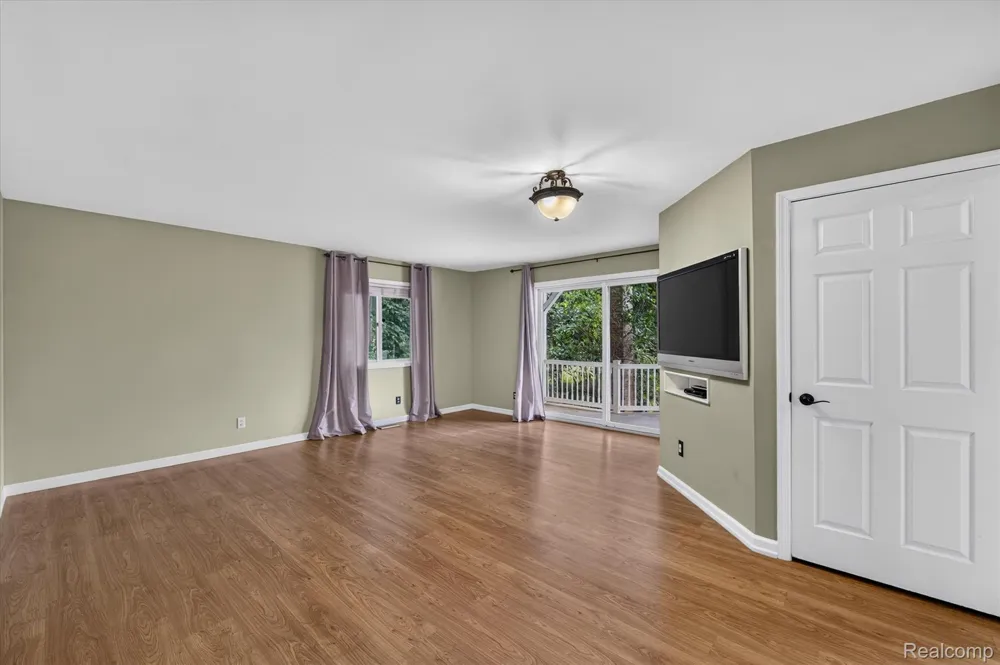 4132 Waterland Drive Hadley Township, MI 48455