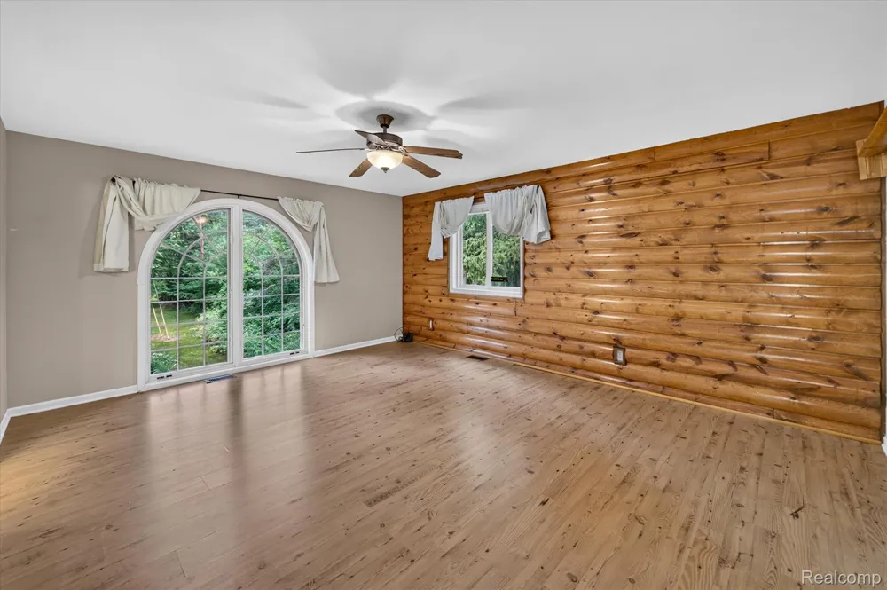 4132 Waterland Drive Hadley Township, MI 48455