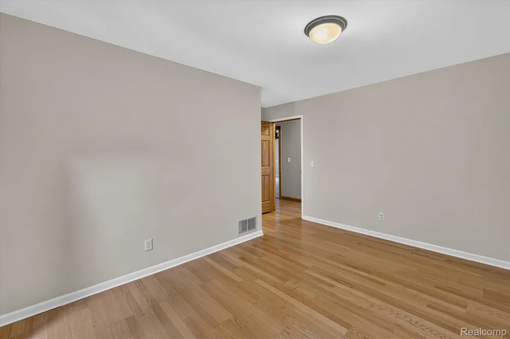 4132 Waterland Drive Hadley Township, MI 48455