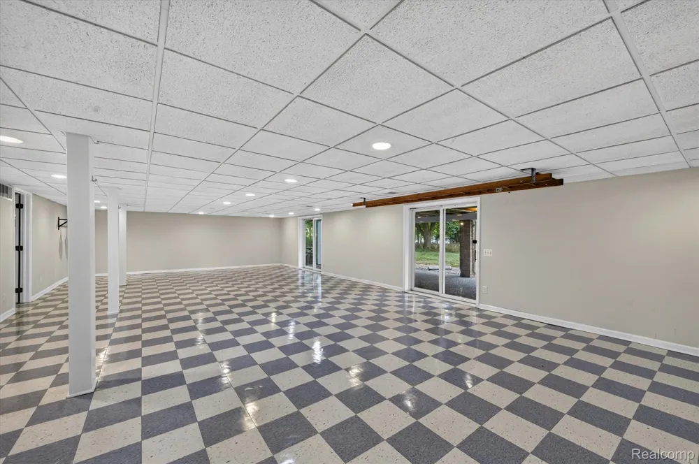 4132 Waterland Drive Hadley Township, MI 48455