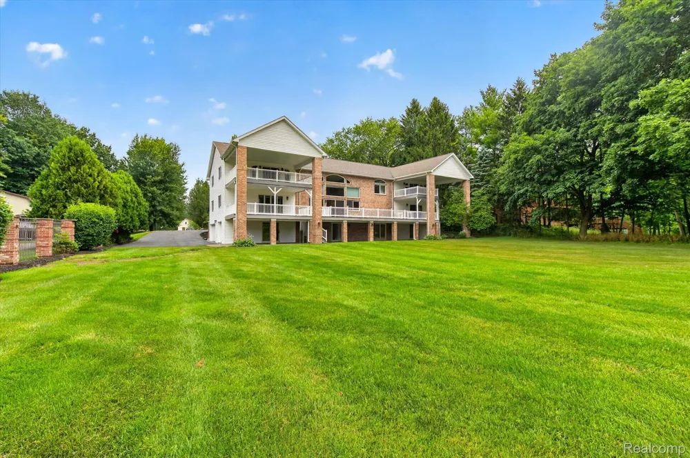 4132 Waterland Drive Hadley Township, MI 48455