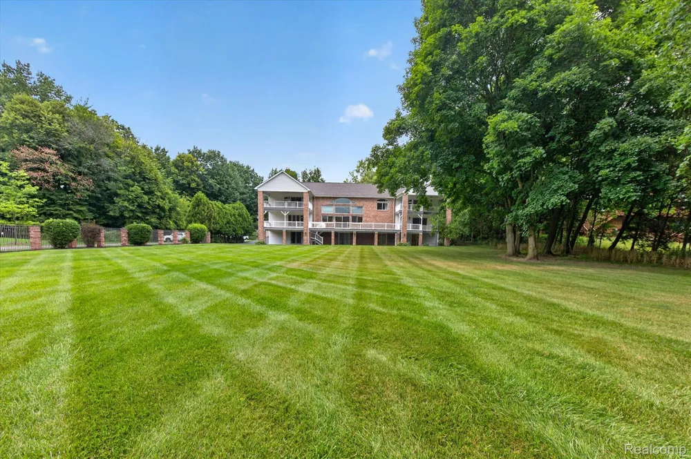 4132 Waterland Drive Hadley Township, MI 48455