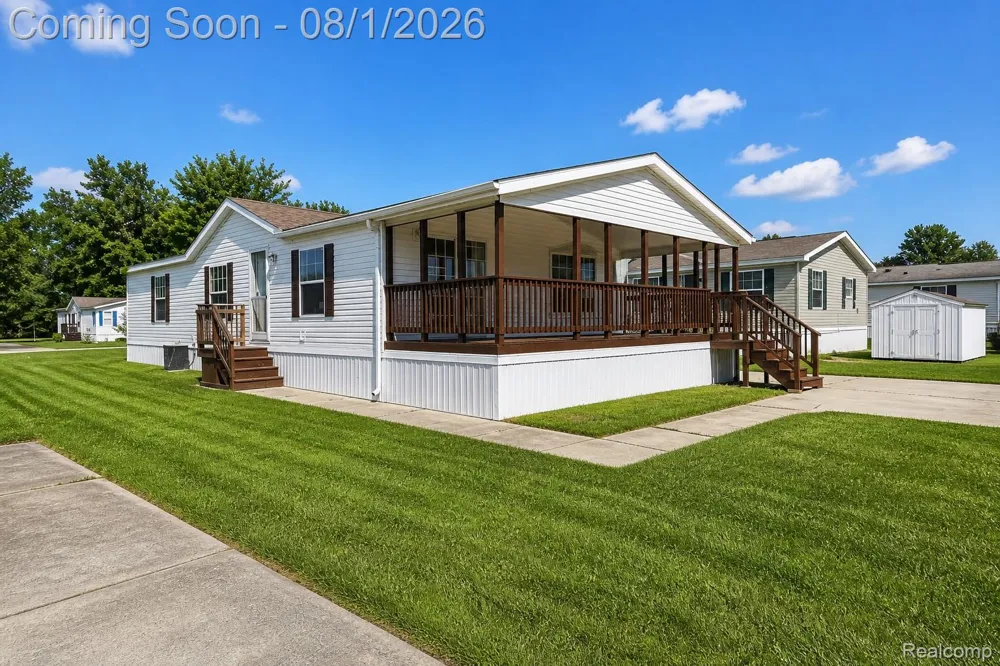 305 Aspen Lane Dundee Village, MI 48131