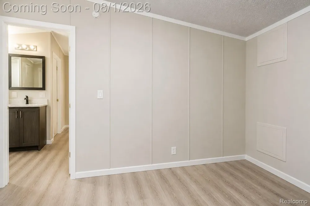 305 Aspen Lane Dundee Village, MI 48131