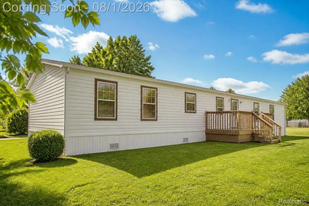 305 Aspen Lane Dundee Village, MI 48131