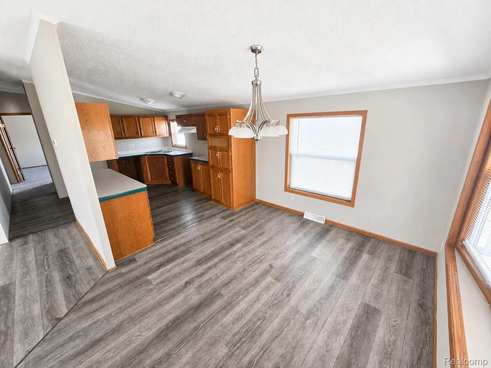 305 Aspen Lane Dundee Village, MI 48131