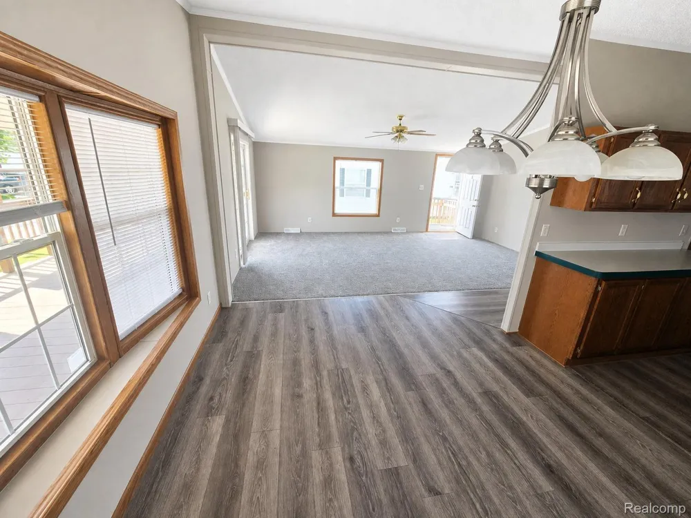 305 Aspen Lane Dundee Village, MI 48131