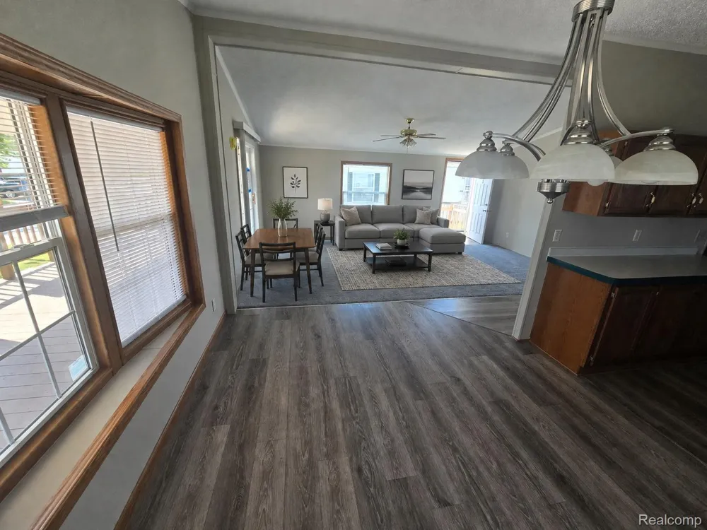 305 Aspen Lane Dundee Village, MI 48131