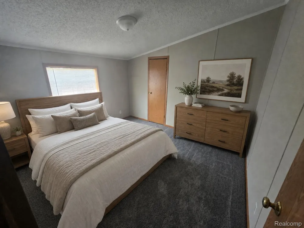 305 Aspen Lane Dundee Village, MI 48131