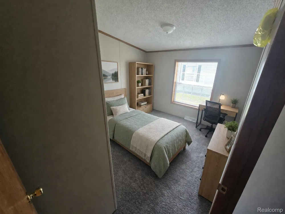 305 Aspen Lane Dundee Village, MI 48131