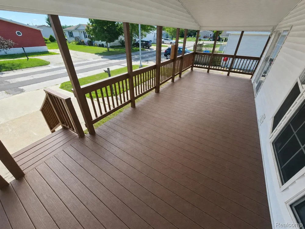 305 Aspen Lane Dundee Village, MI 48131