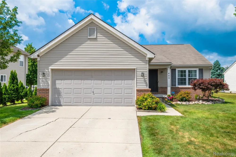 445 Lydia Lane Linden City, MI 48451