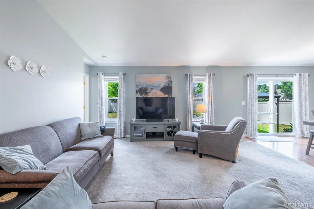 445 Lydia Lane Linden City, MI 48451