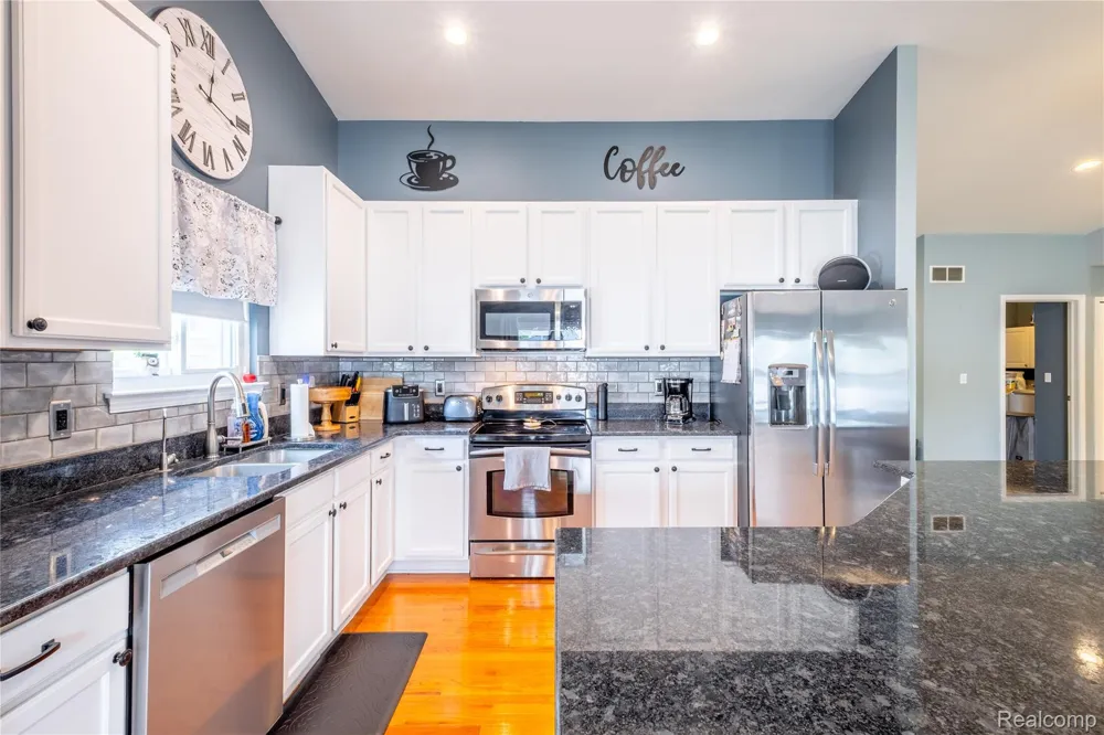 445 Lydia Lane Linden City, MI 48451