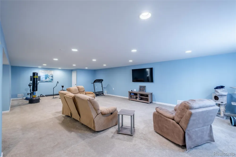 445 Lydia Lane Linden City, MI 48451