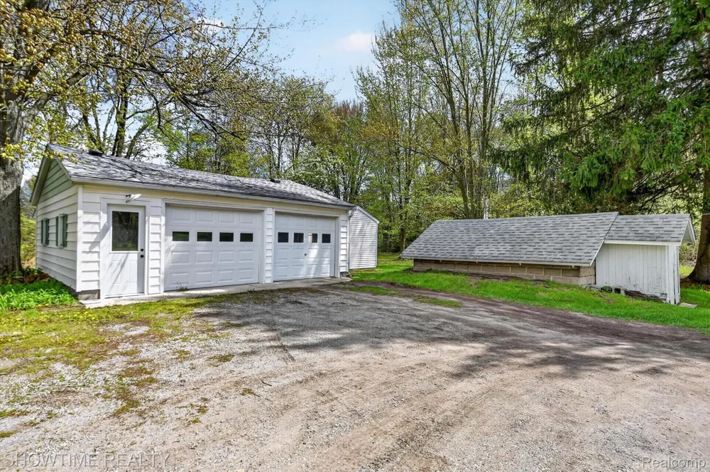 2970 Range Road Port Huron Charter Township, MI 48060