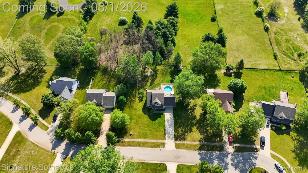 3332 Woodruff Meadows Court Highland Charter Township, MI 48357