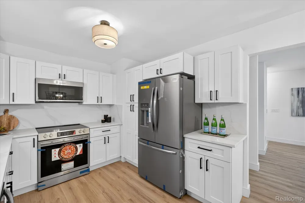 3643 Noble Road Addison Township, MI 48370