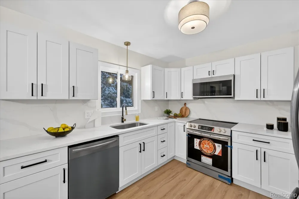 3643 Noble Road Addison Township, MI 48370