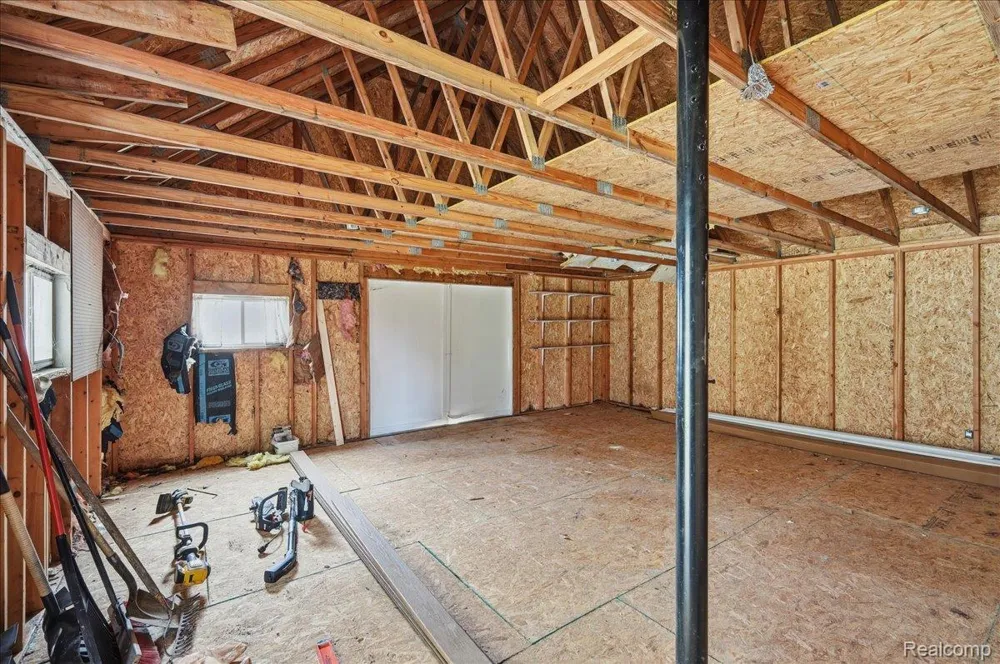 3643 Noble Road Addison Township, MI 48370