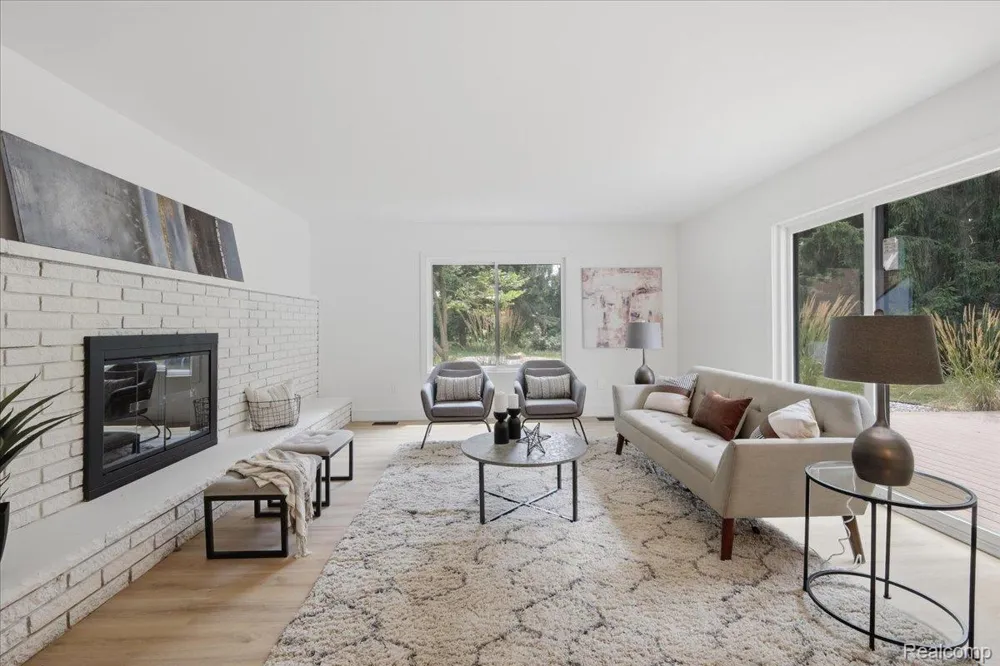 3643 Noble Road Addison Township, MI 48370