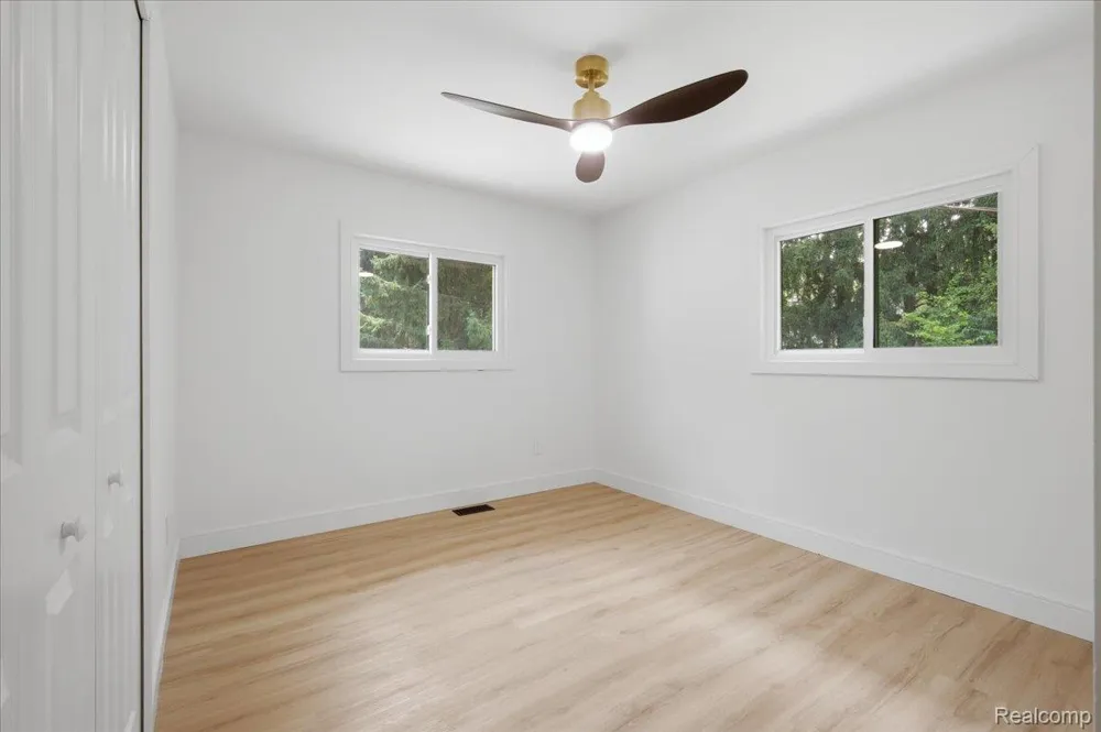 3643 Noble Road Addison Township, MI 48370