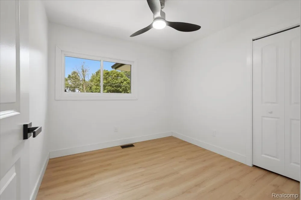 3643 Noble Road Addison Township, MI 48370