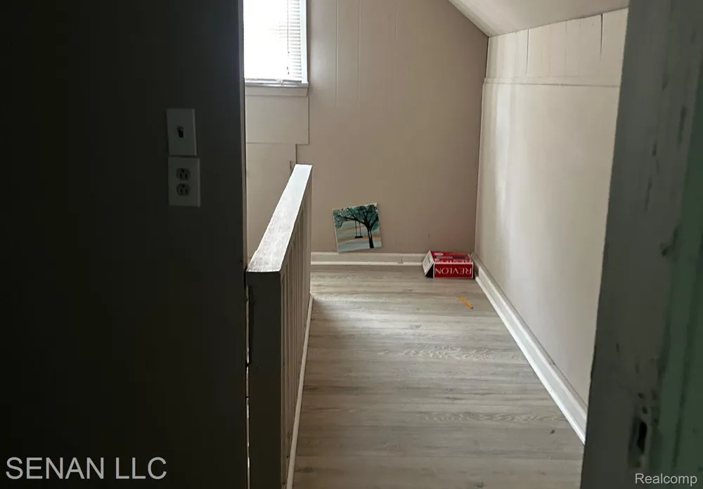 1520 E Oakland Avenue Lansing City, MI 48906