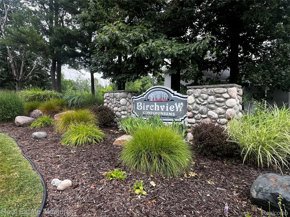 2055 Pauls Court #2 Marysville City, MI 48040