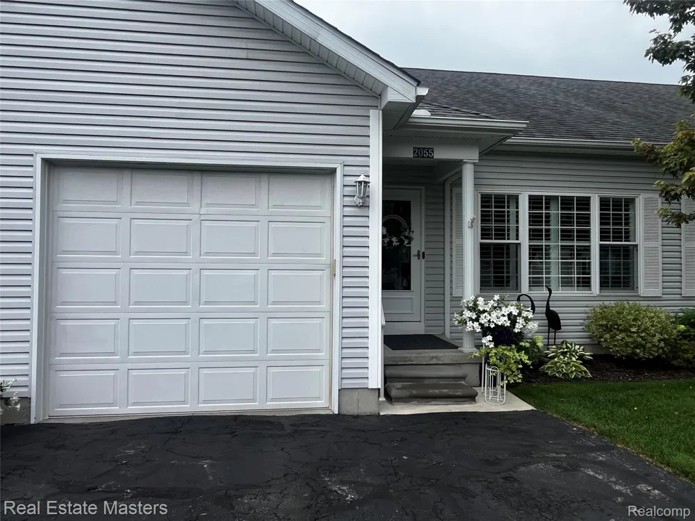 2055 Pauls Court #2 Marysville City, MI 48040