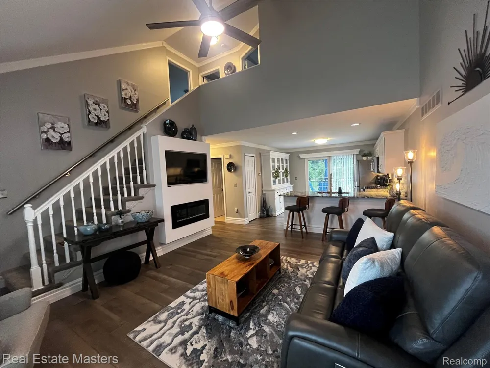 2055 Pauls Court #2 Marysville City, MI 48040