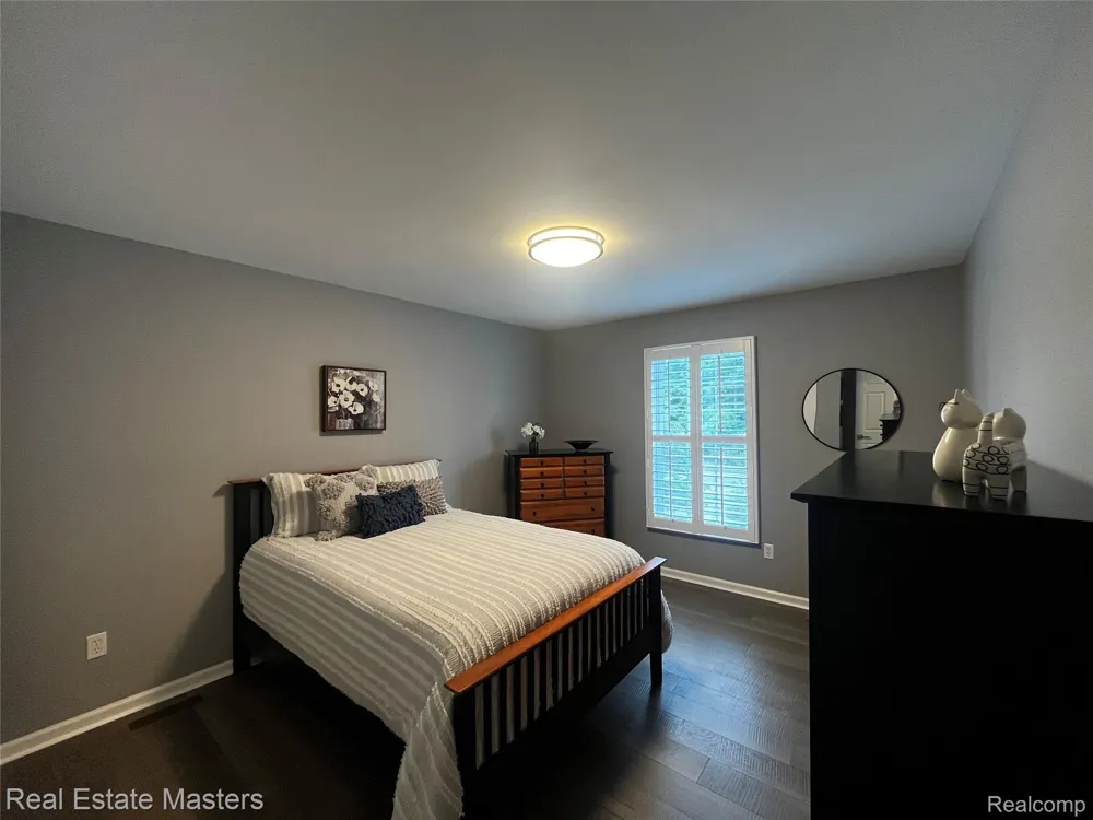 2055 Pauls Court #2 Marysville City, MI 48040