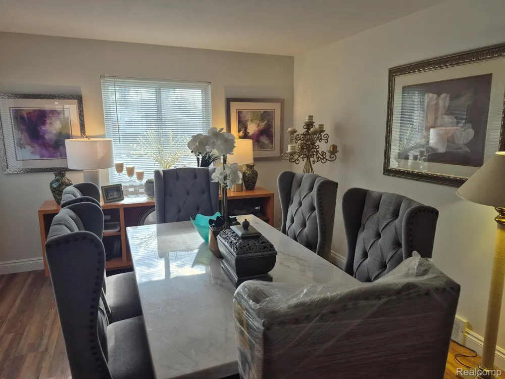 693 Hamlet Road Auburn Hills City, MI 48326