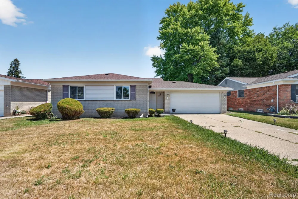 693 Hamlet Road Auburn Hills City, MI 48326