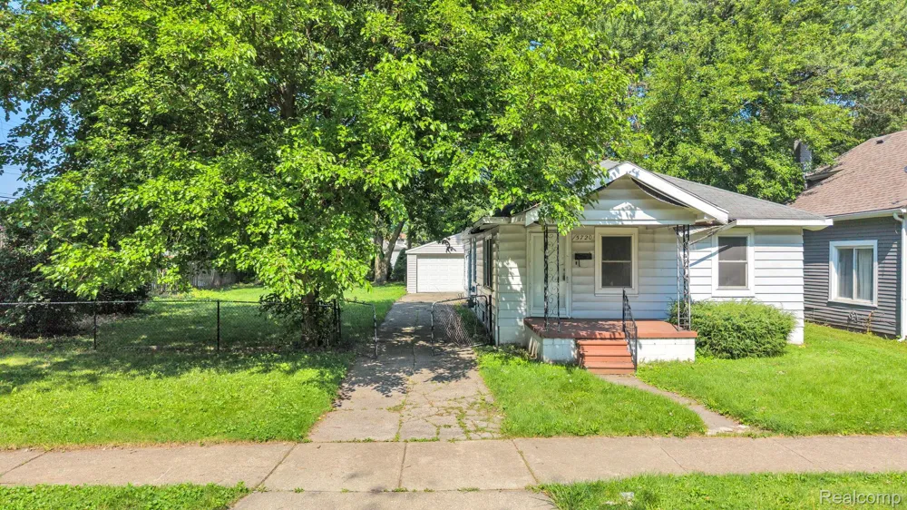 5720 Huron Street Dearborn Heights City, MI 48125
