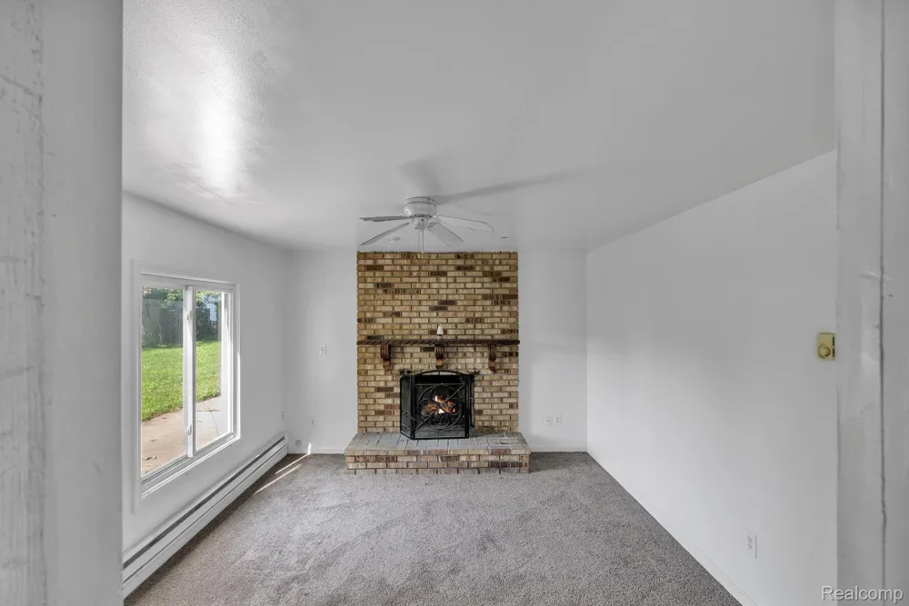 5720 Huron Street Dearborn Heights City, MI 48125