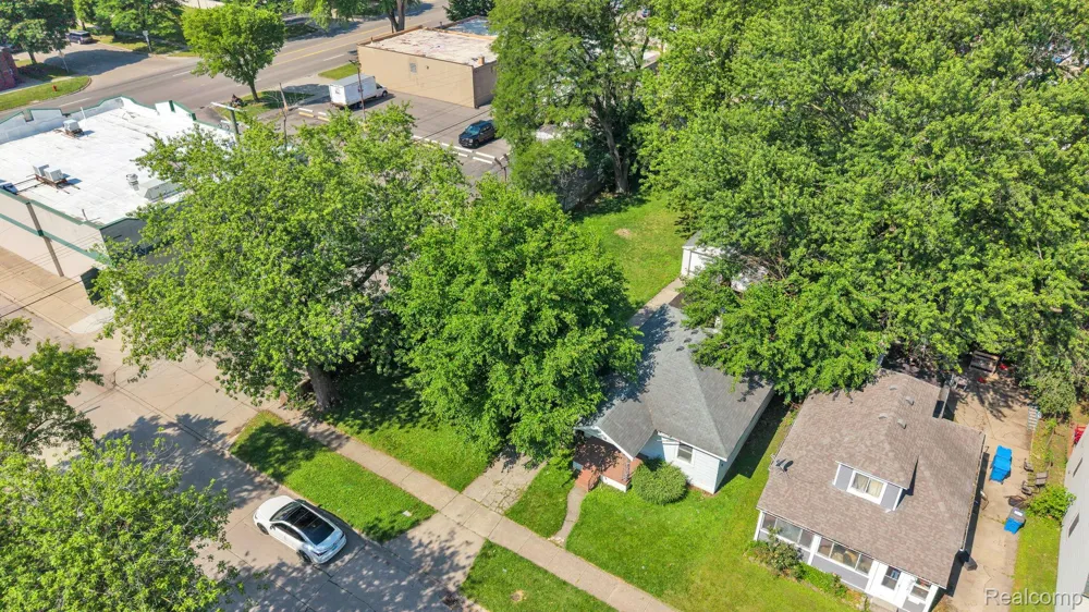 5720 Huron Street Dearborn Heights City, MI 48125