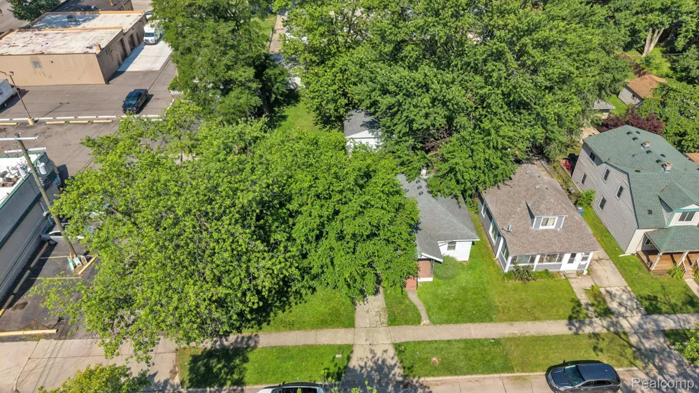 5720 Huron Street Dearborn Heights City, MI 48125