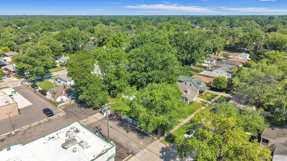 5720 Huron Street Dearborn Heights City, MI 48125
