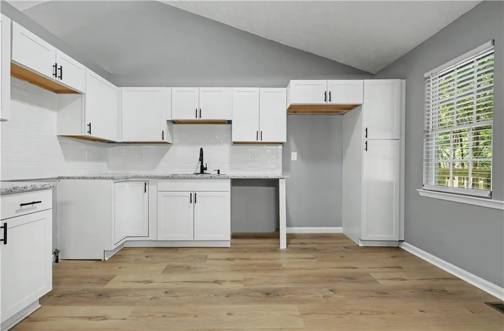 3249 Nogales Place Rex, GA 30273