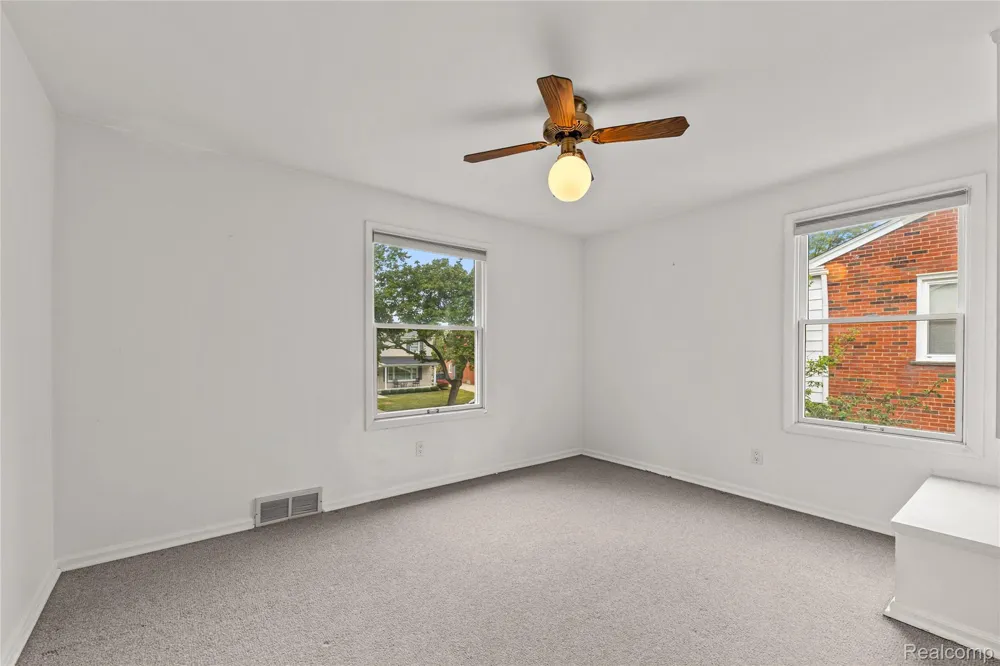1877 Rosemont Road Berkley City, MI 48072