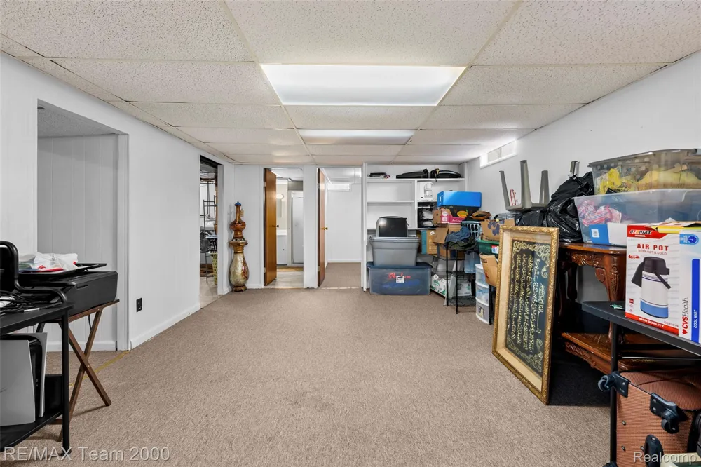 7050 Berwyn Street Dearborn Heights City, MI 48127